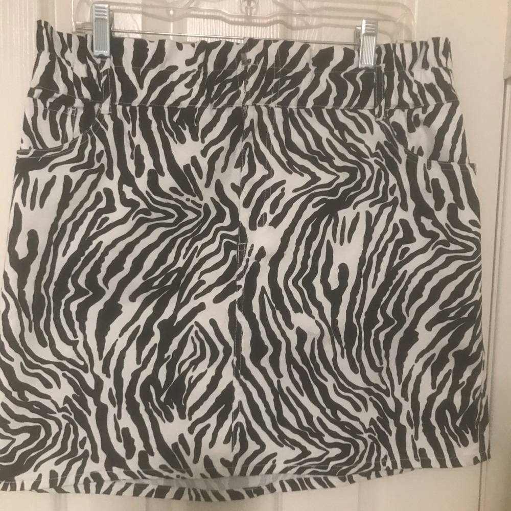 Zebra striped ladies skirt-New- tags stiil on it